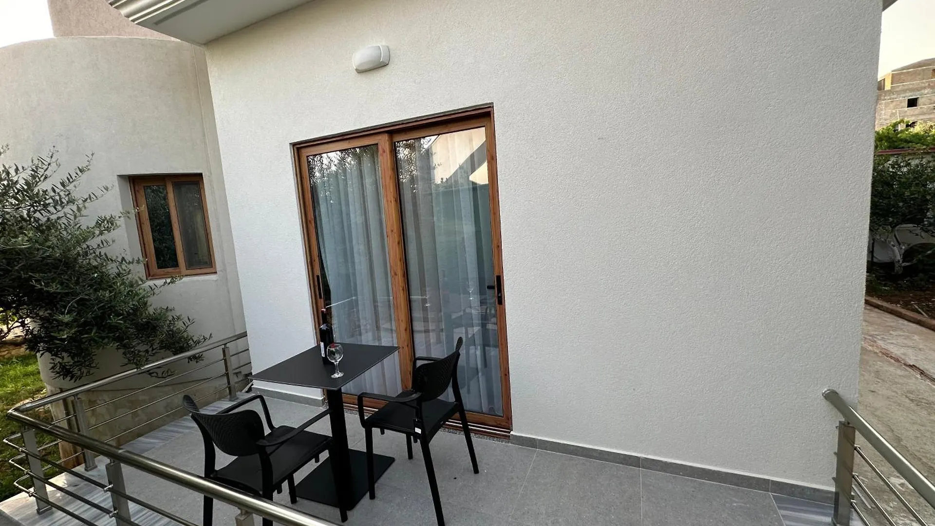Vila Olserd Shehu Ksamil Albanië