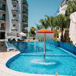 Sea La Vie By Anna Apartahotel